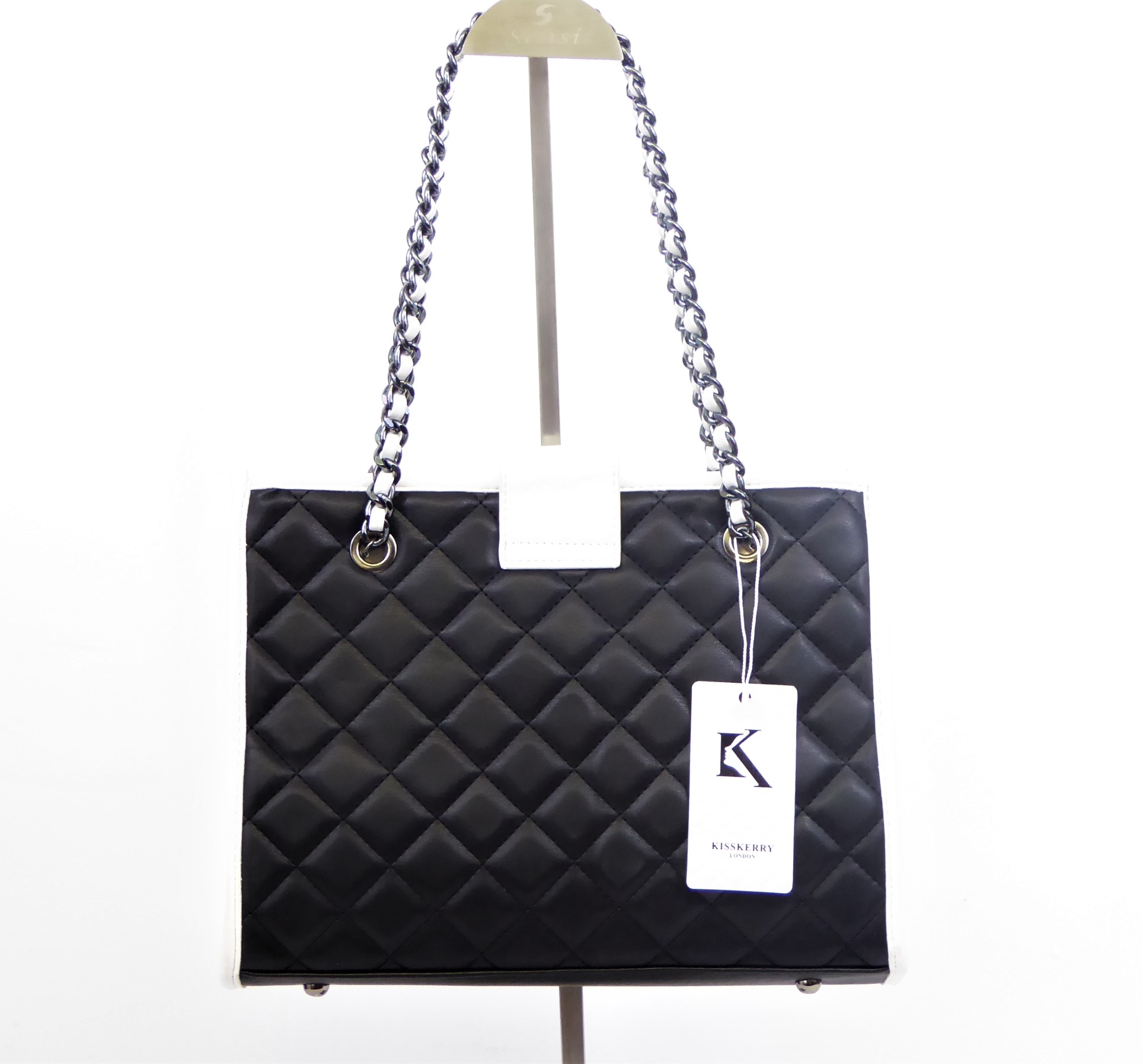 Black and White Quilted Handbag - Image 4