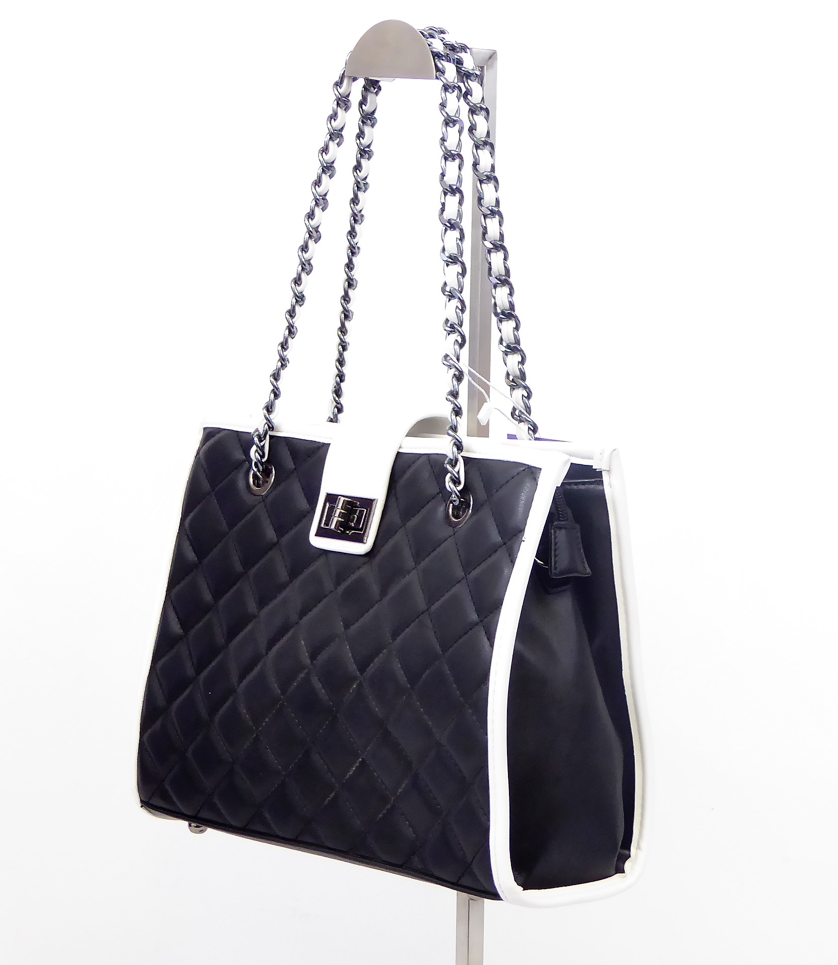 Black and White Quilted Handbag - Image 3