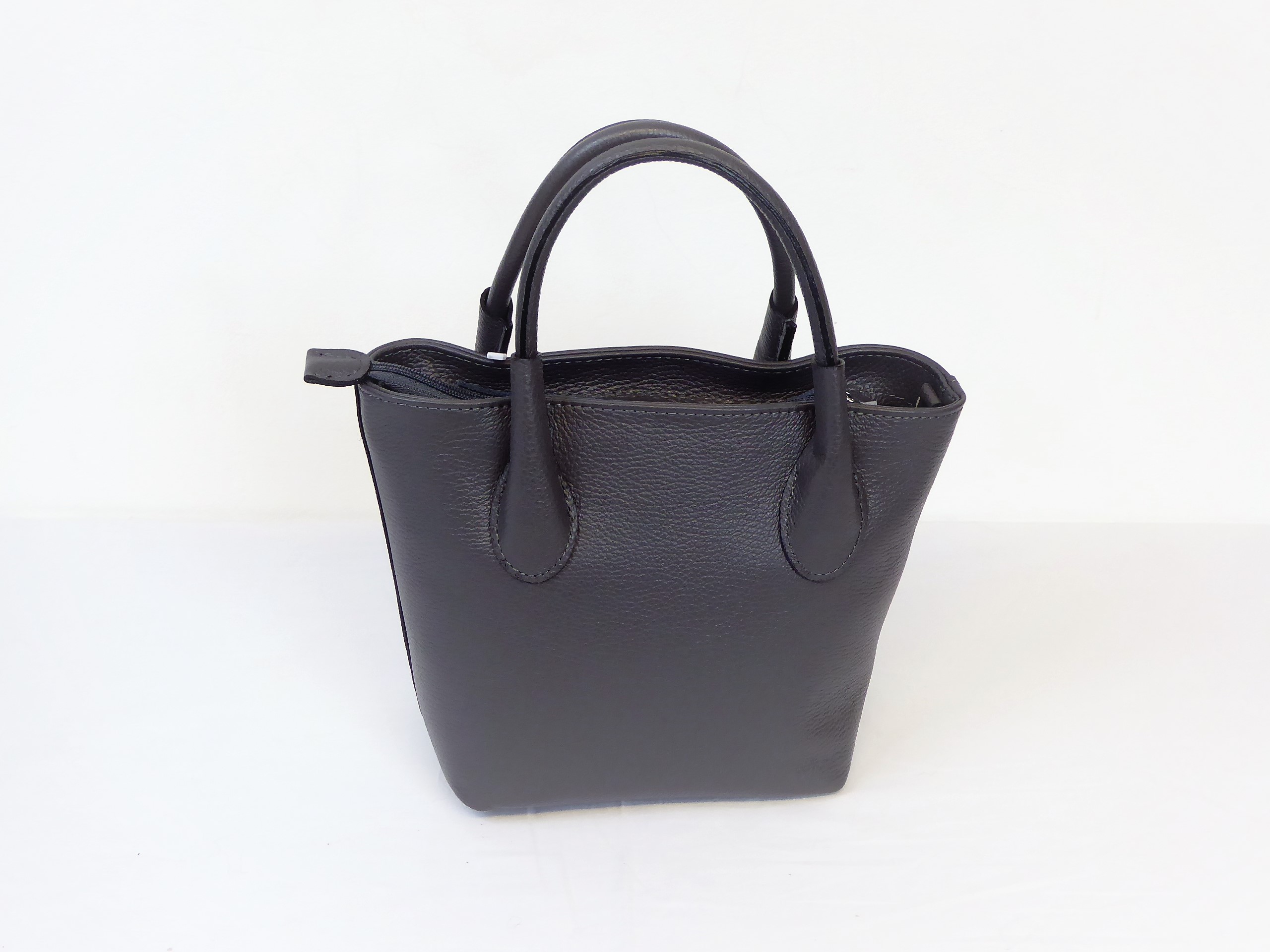 Black Grained Leather Handbag - Image 5