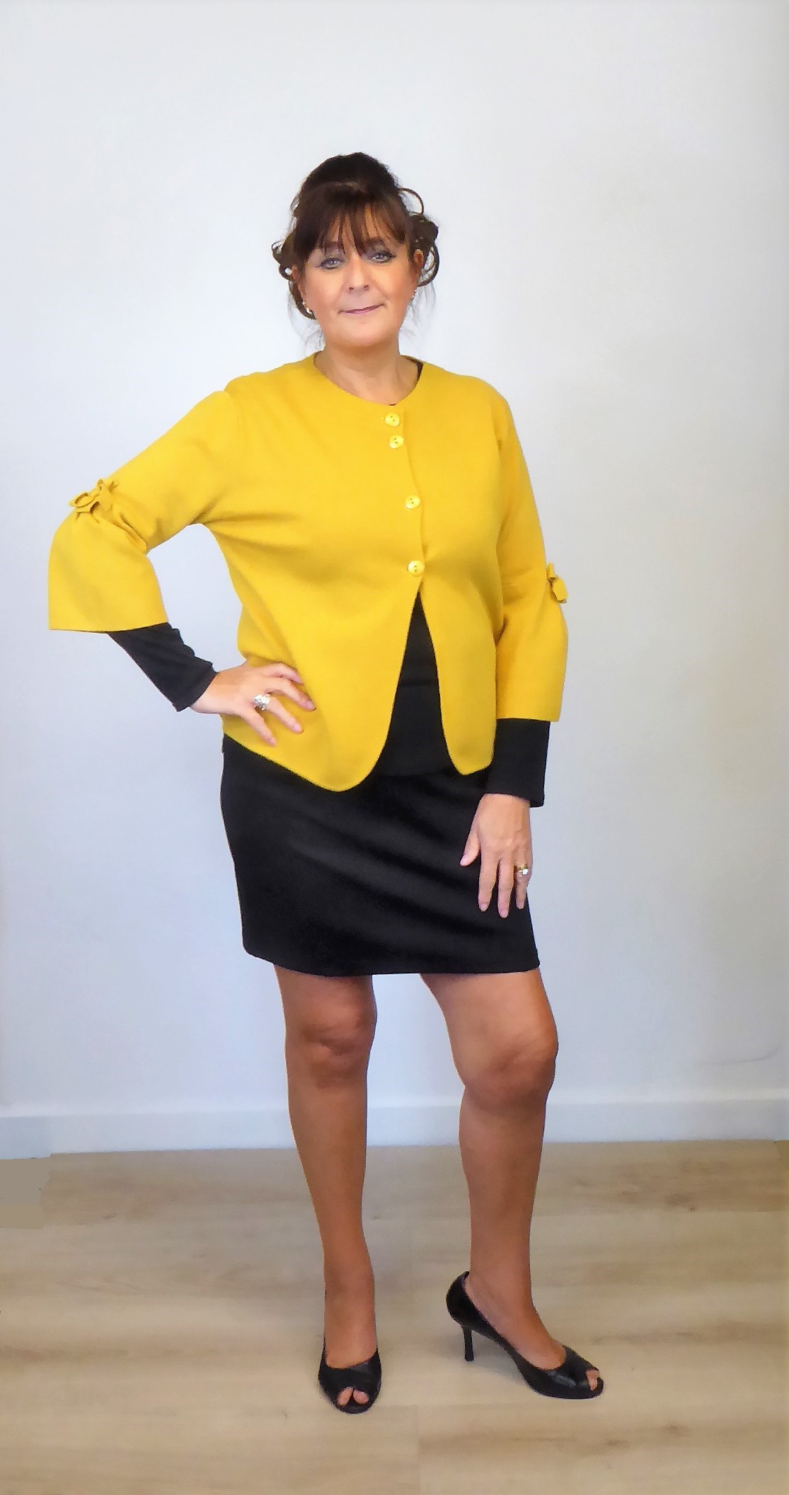 Mustard Knit Bow Jacket - Image 4