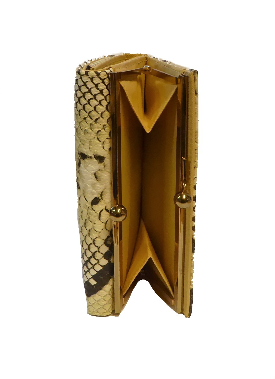 Cream Snakeskin Fashion Purse - Image 5