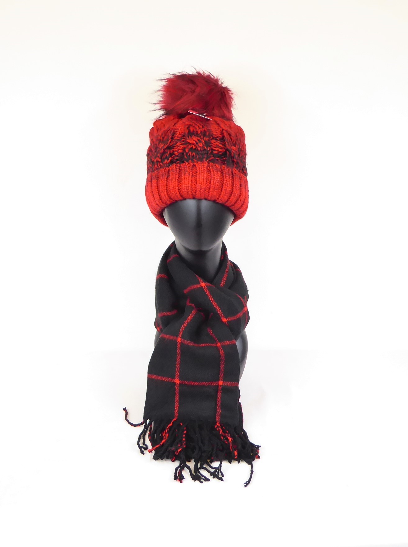 Black and Red Gift Set