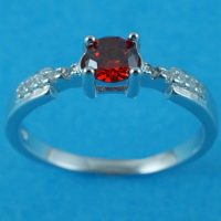 925 Silver Garnet CZ Ring