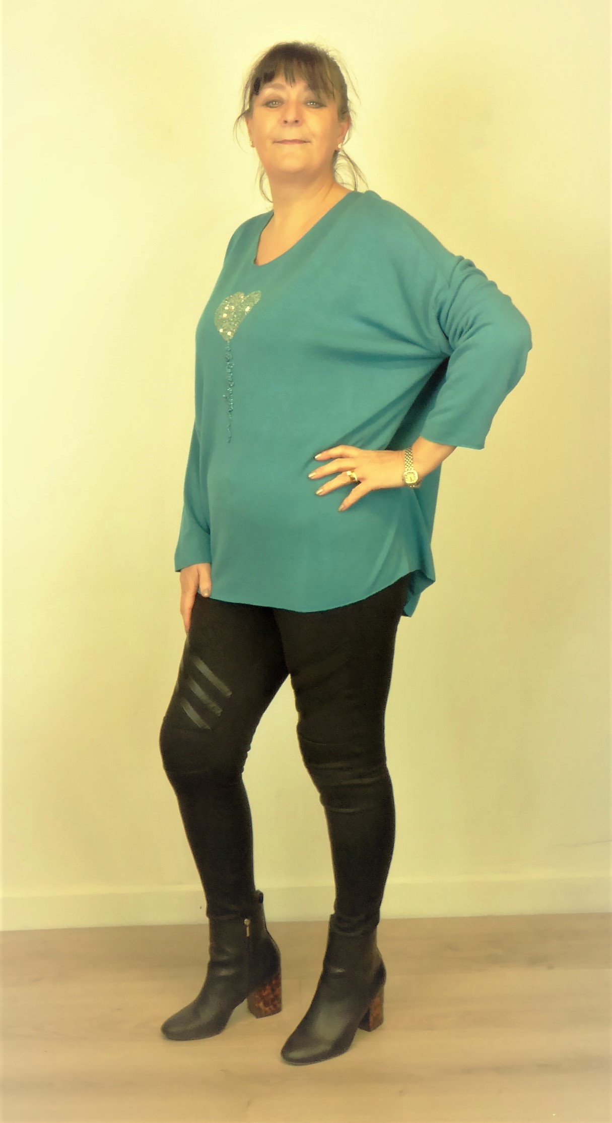 Green Heart Sequin Jumper - Image 5