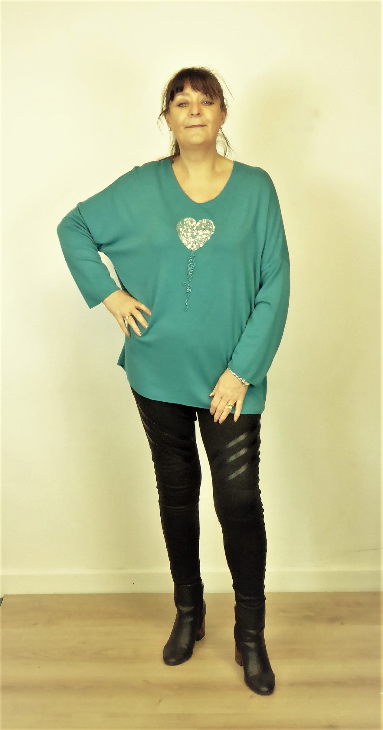 Green Heart Sequin Jumper - Image 4