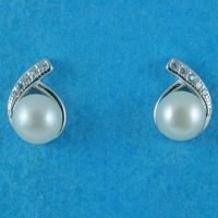 925 Silver Freshwater Pearl Studs