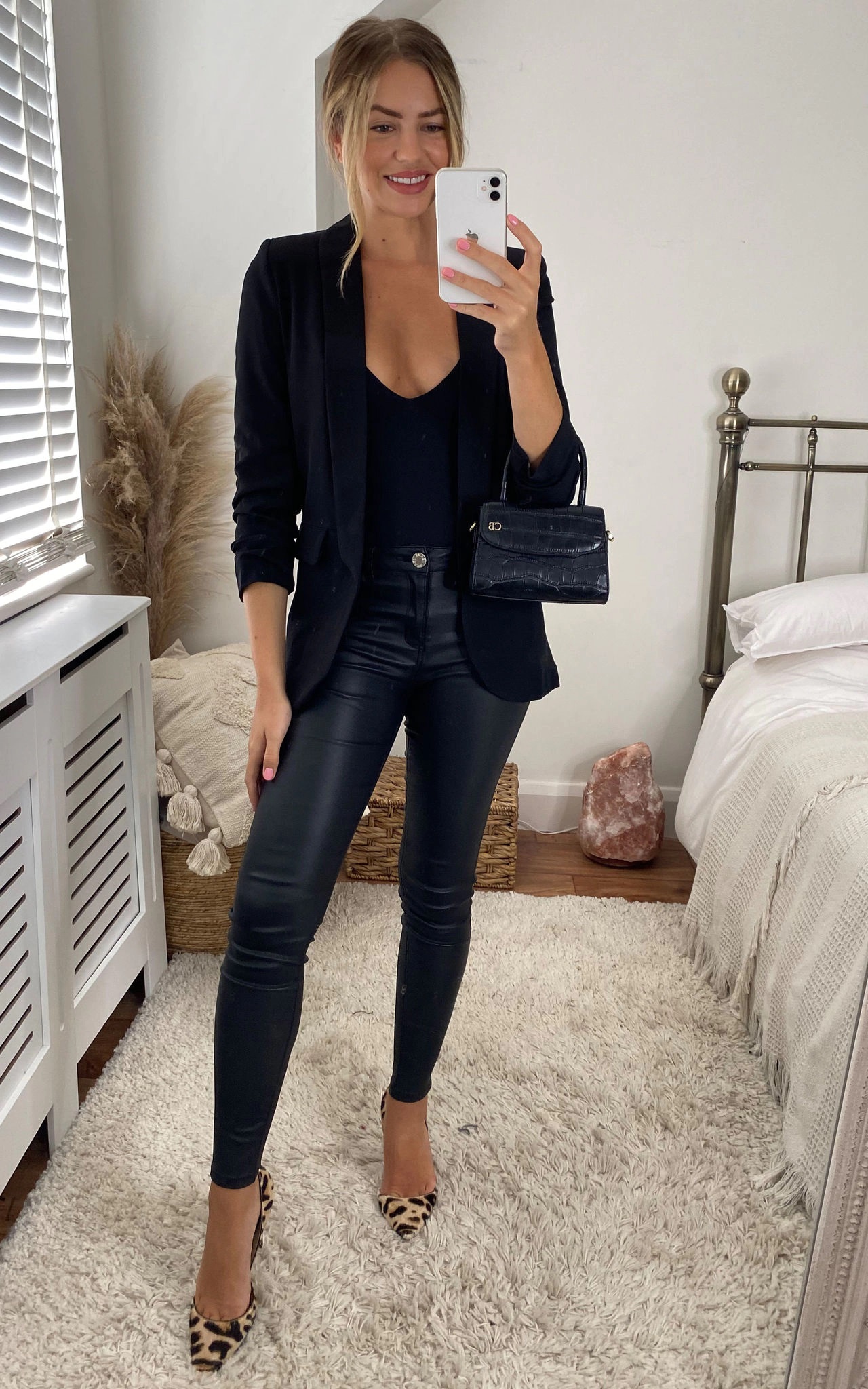 Black Rouched Sleeve Blazer - Image 3