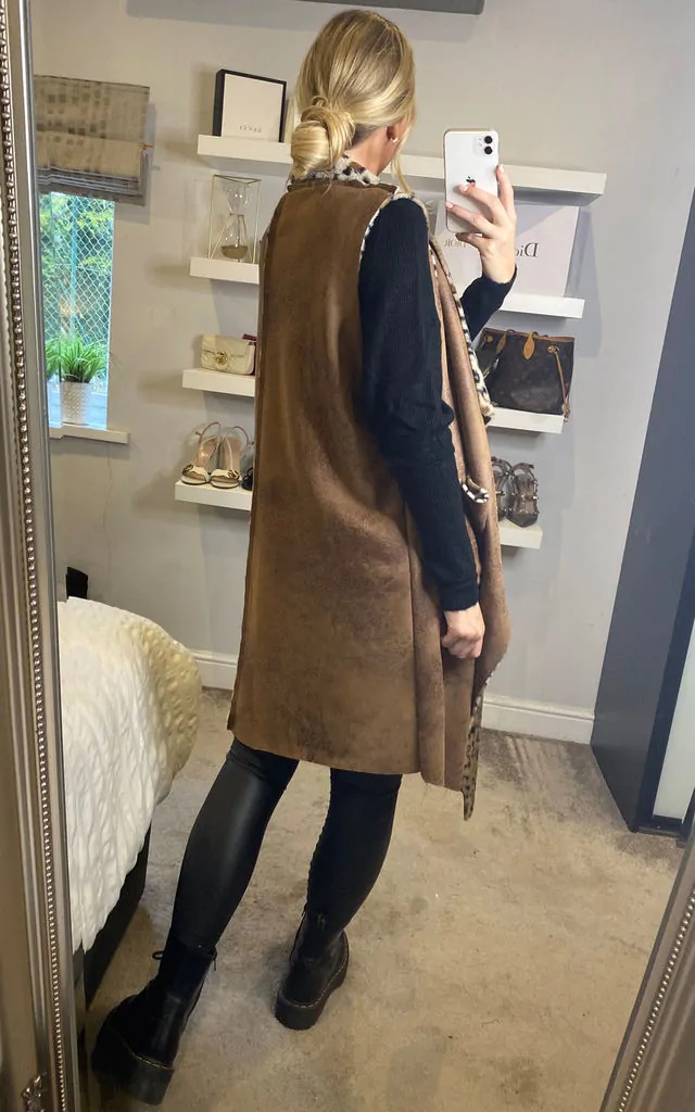 Brown Suedette Leopard Print Gilet - Image 5