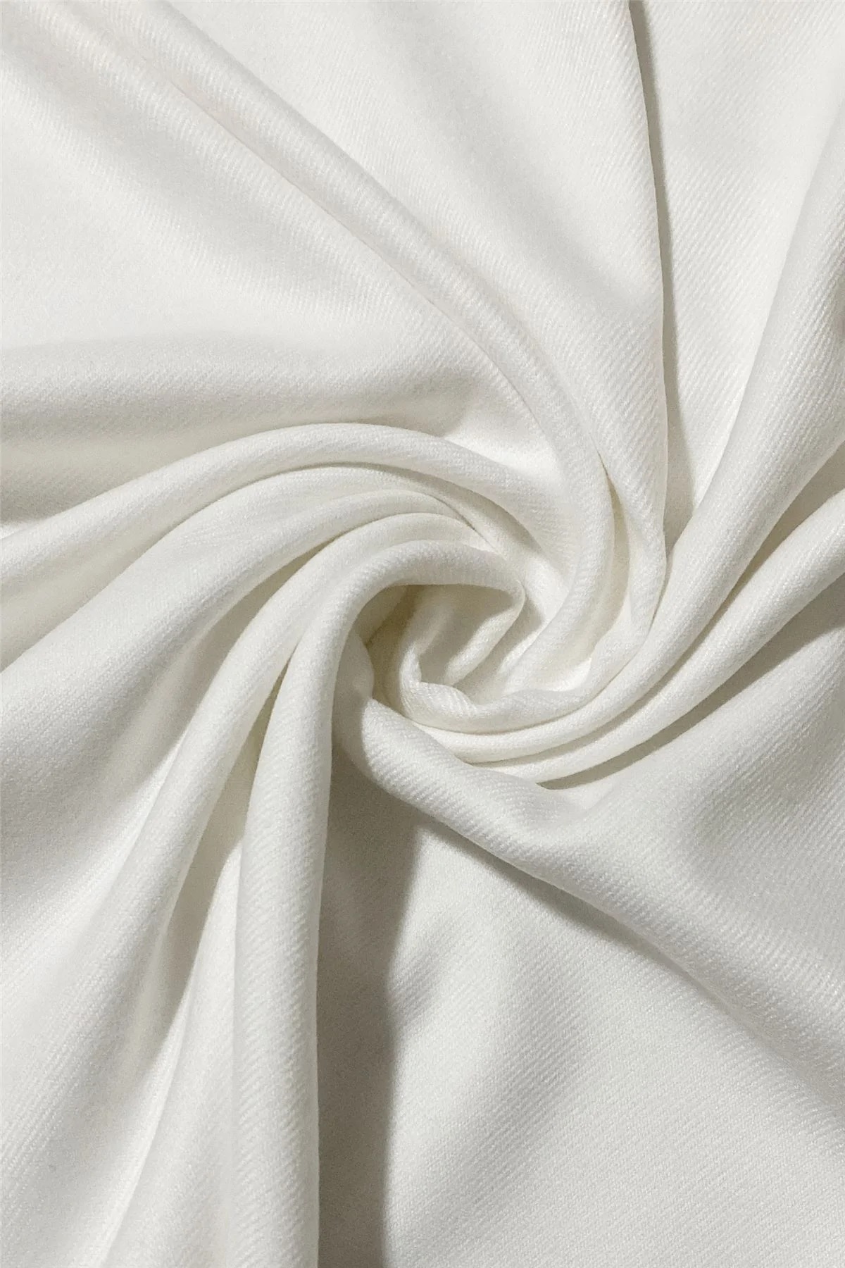 White Super Soft Plain Pashmina Tassel Scarf - Image 2