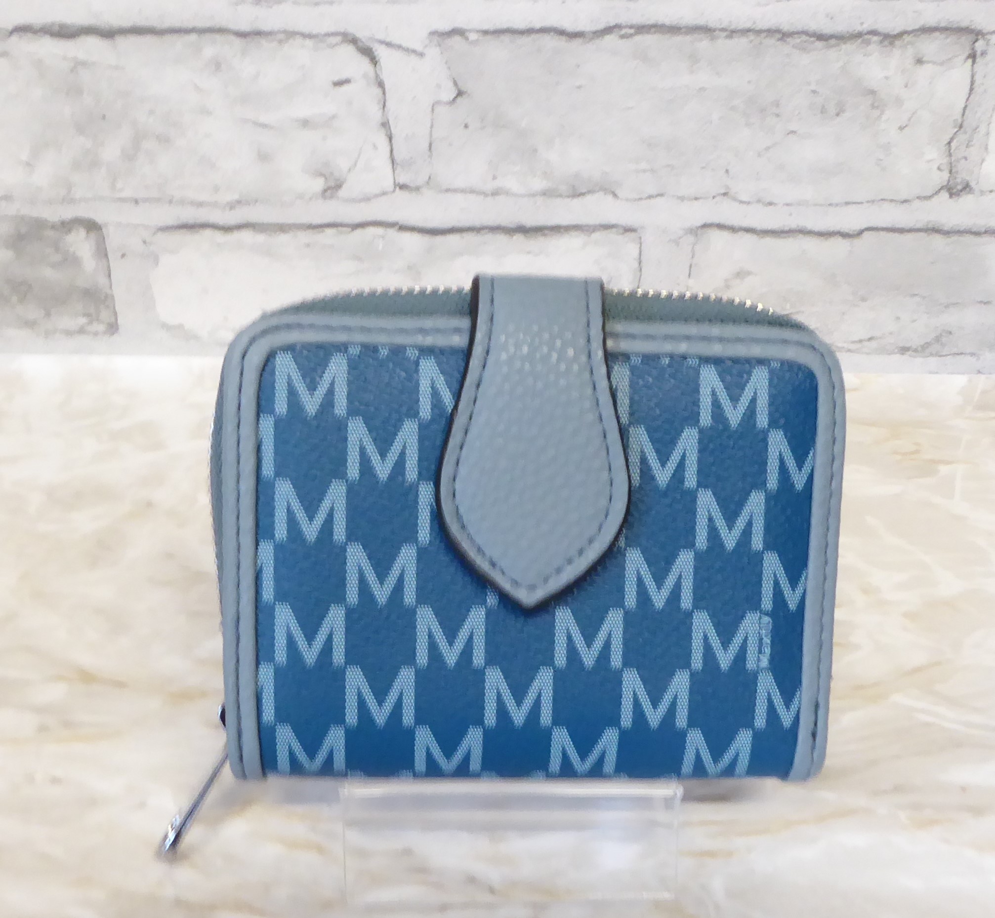 Blue Two Tone Small Handbag - Image 9