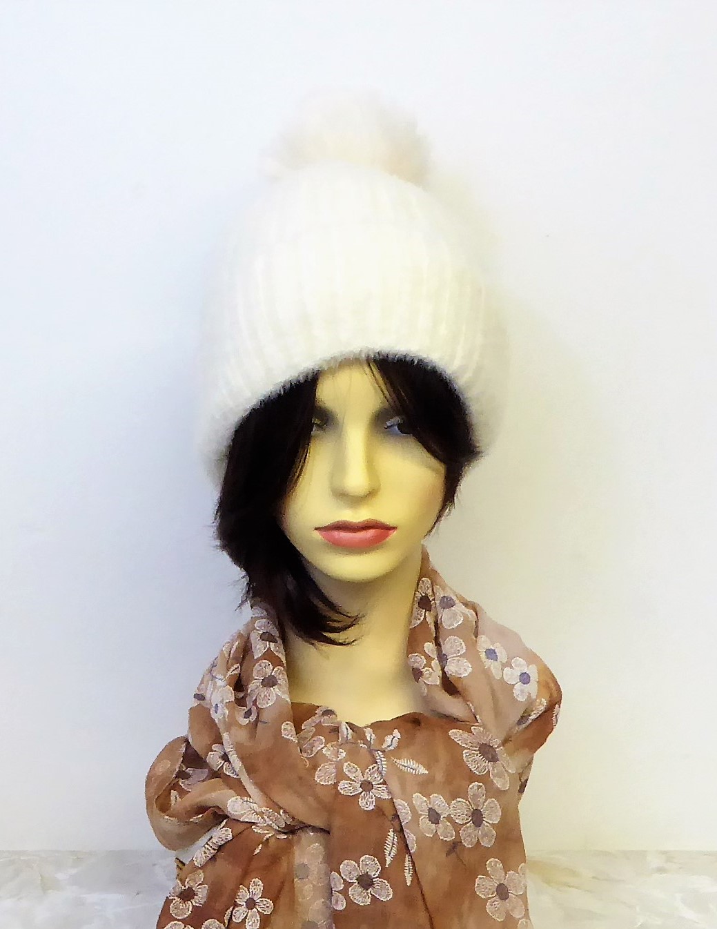 Supersoft Fluffy Pompom Hat - Image 3