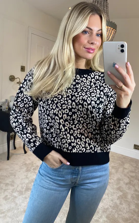 Black Cropped Leopard Print Knit Jumper - Image 3
