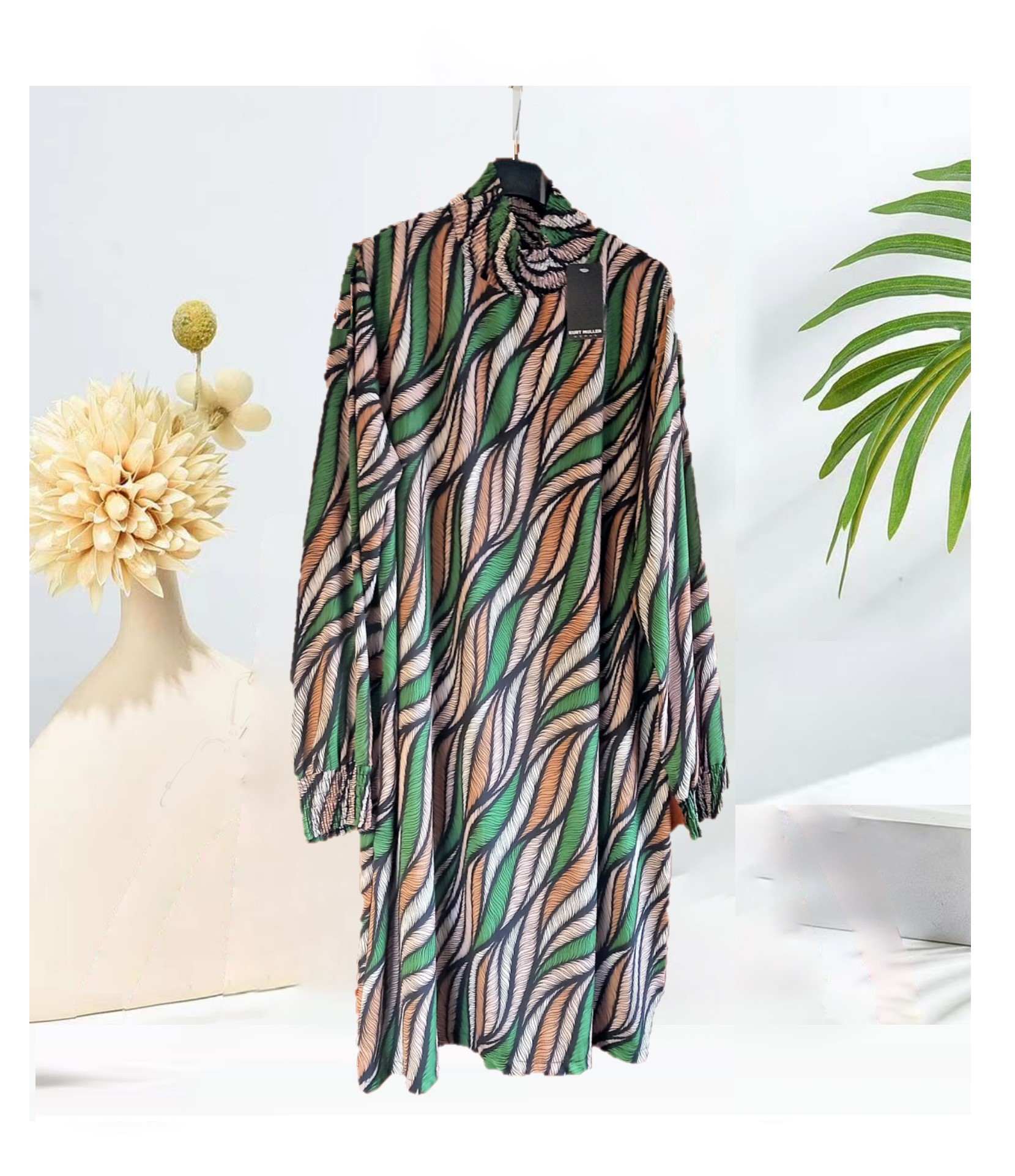 Oversized Wave Print Tunic Dresses - Image 6