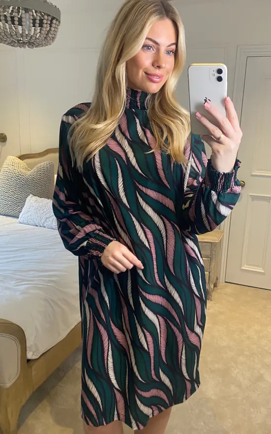 Oversized Green Wave Print Tunic Dress - Image 3