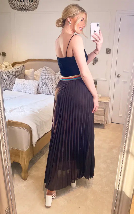 Chocolate Brown Pleated Maxi Skirt - Image 4