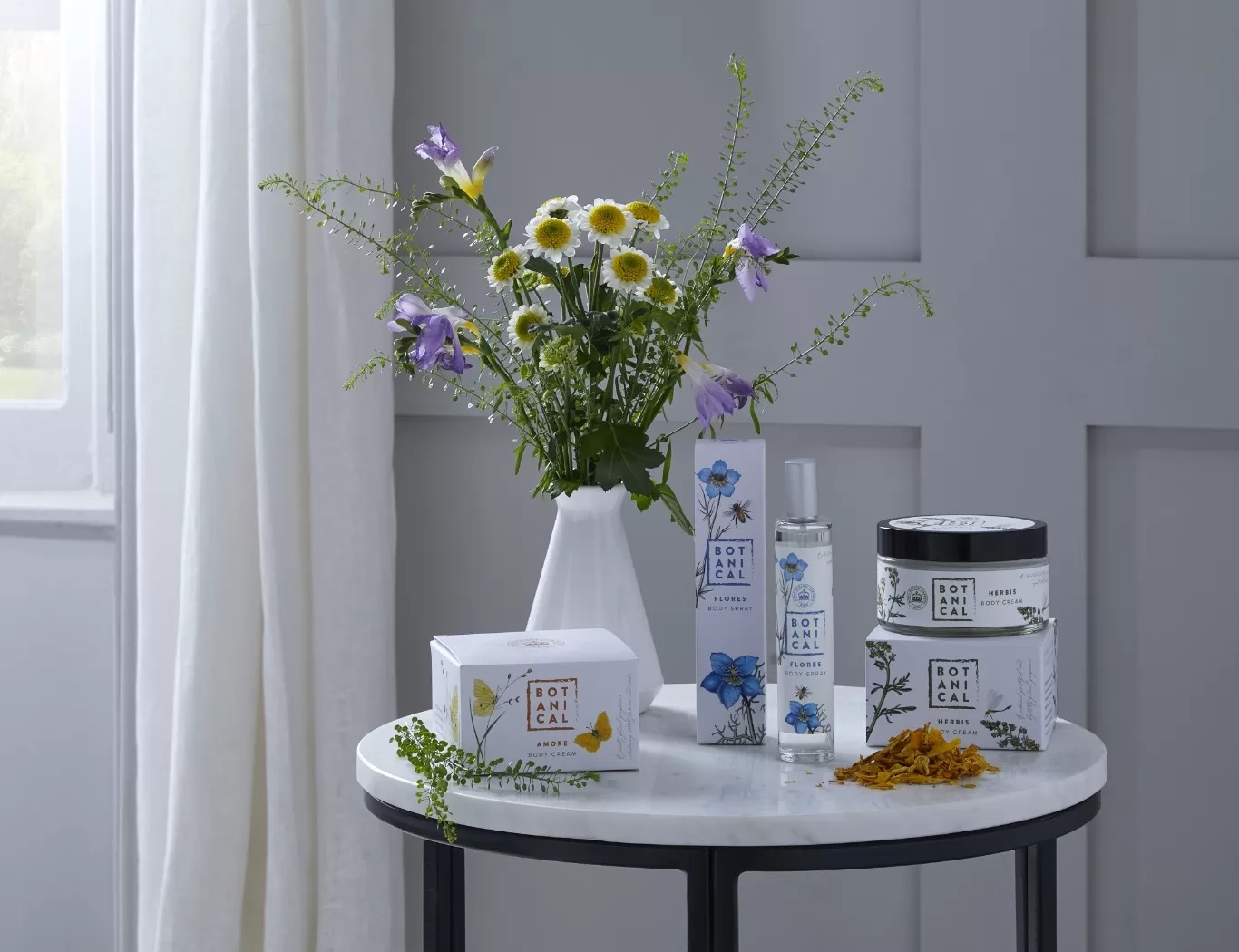 Royal Botanical Garden Flores Luxury Body Cream - Image 2