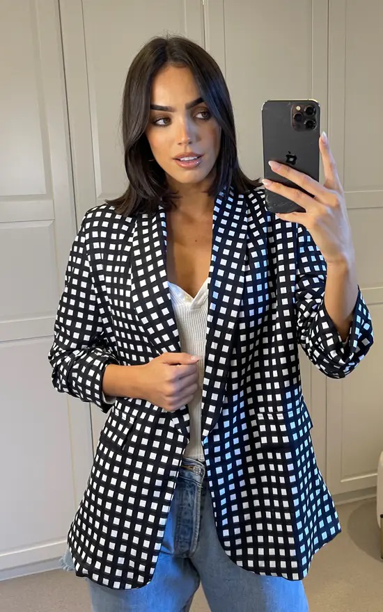 Black and White Check Rouched Sleeve Blazer - Image 2