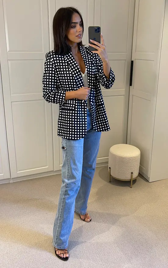 Black and White Check Rouched Sleeve Blazer - Image 3