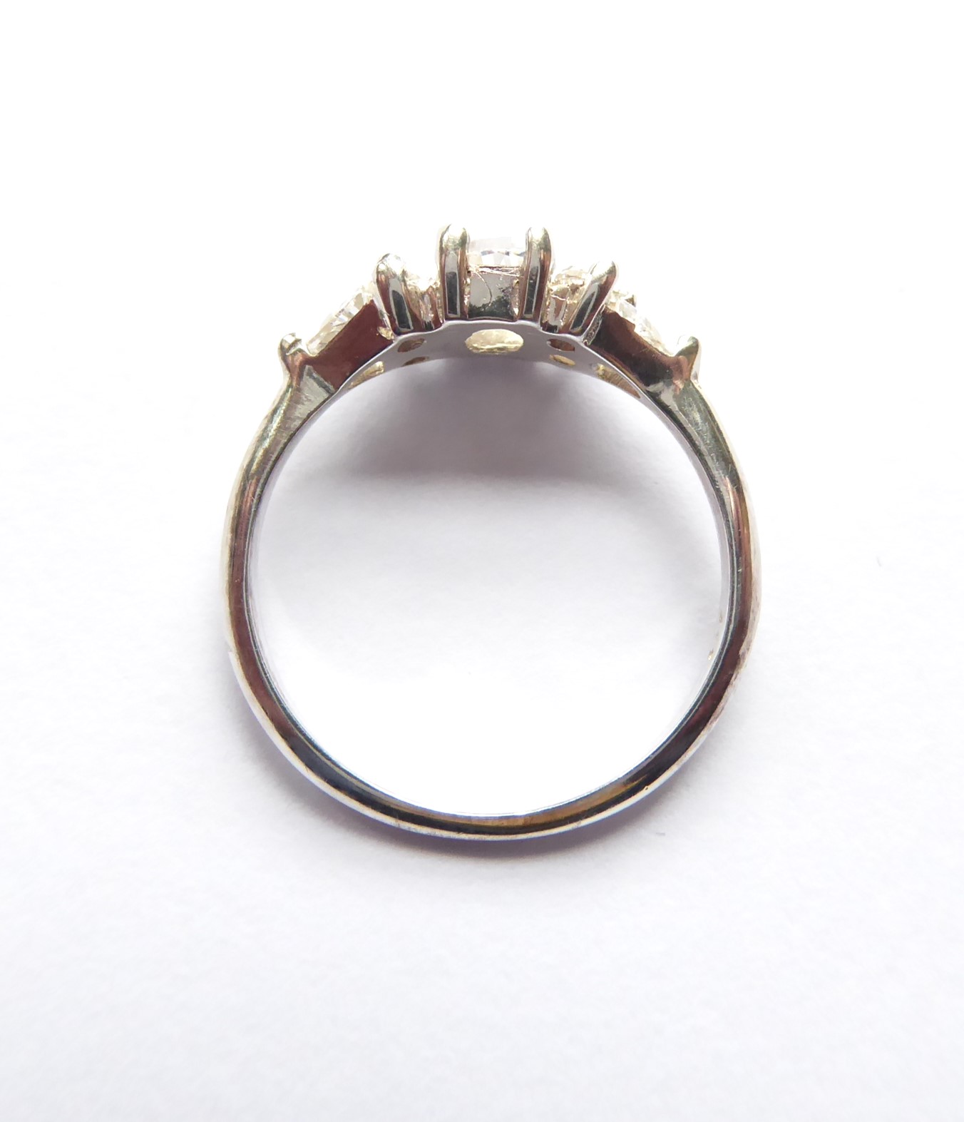 925 Silver Clear Oval Solitaire CZ Ring - Image 3