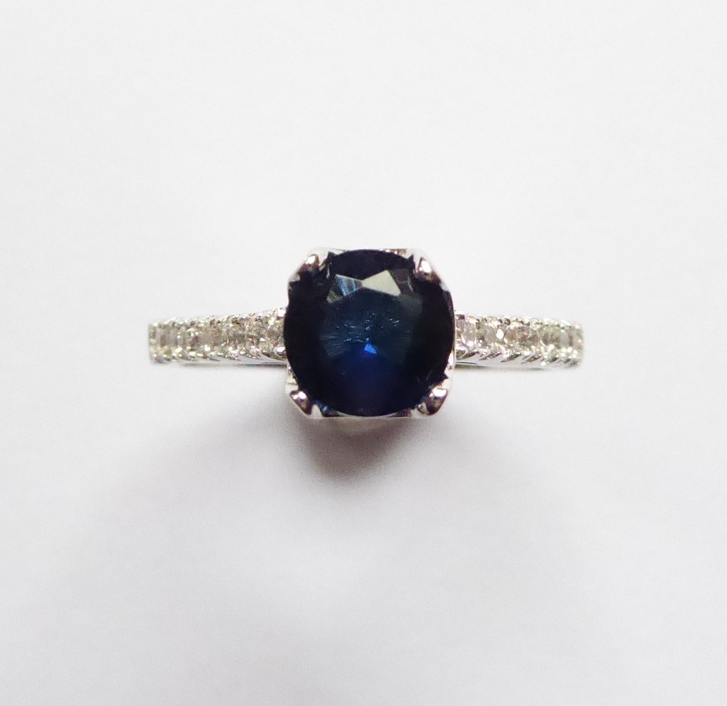 925 Silver Sapphire CZ Solitaire Ring