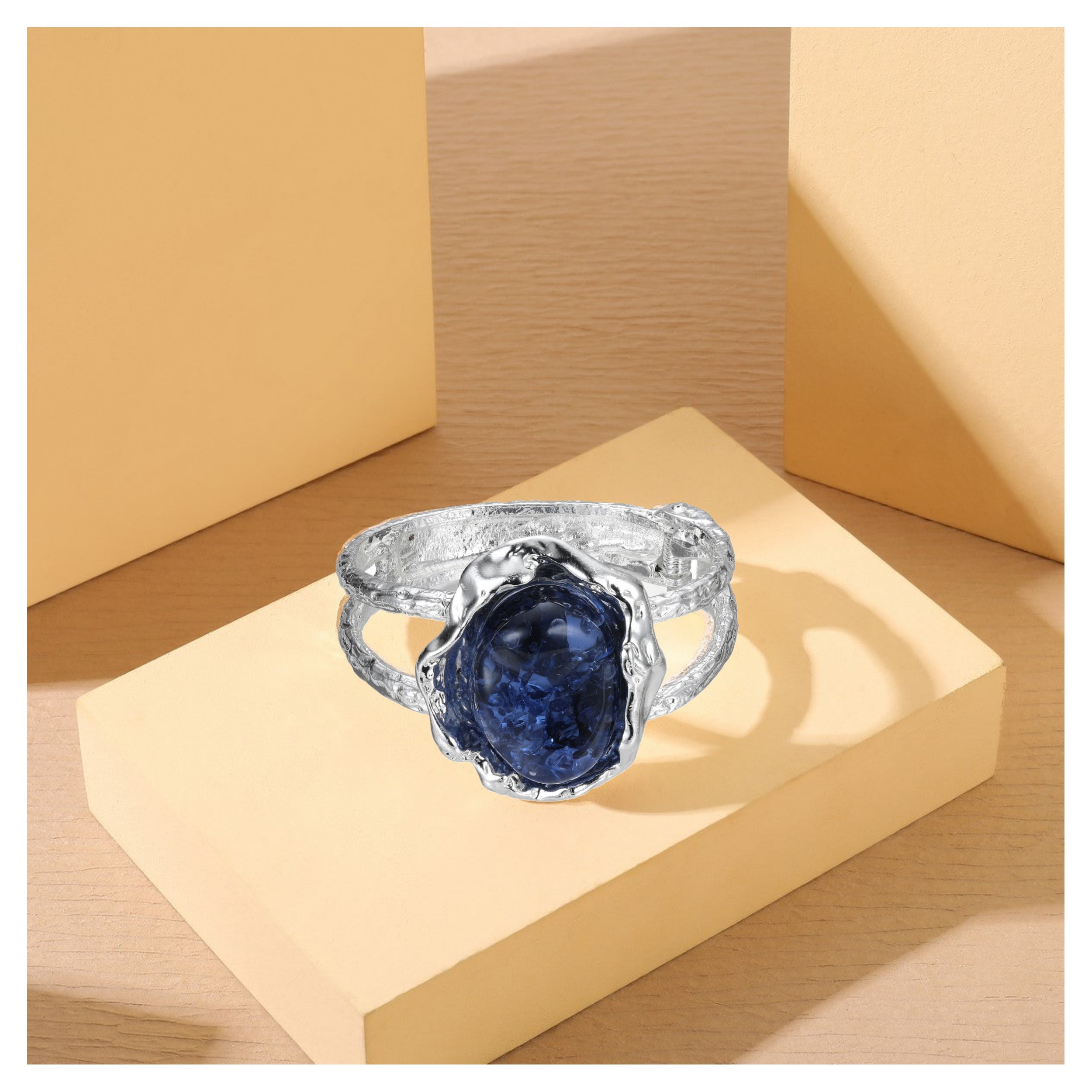 Silver Textured Bangle with Navy Gem YN22903NVY 2