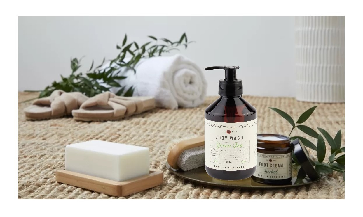 Fruits of Nature Green Tea Body Wash