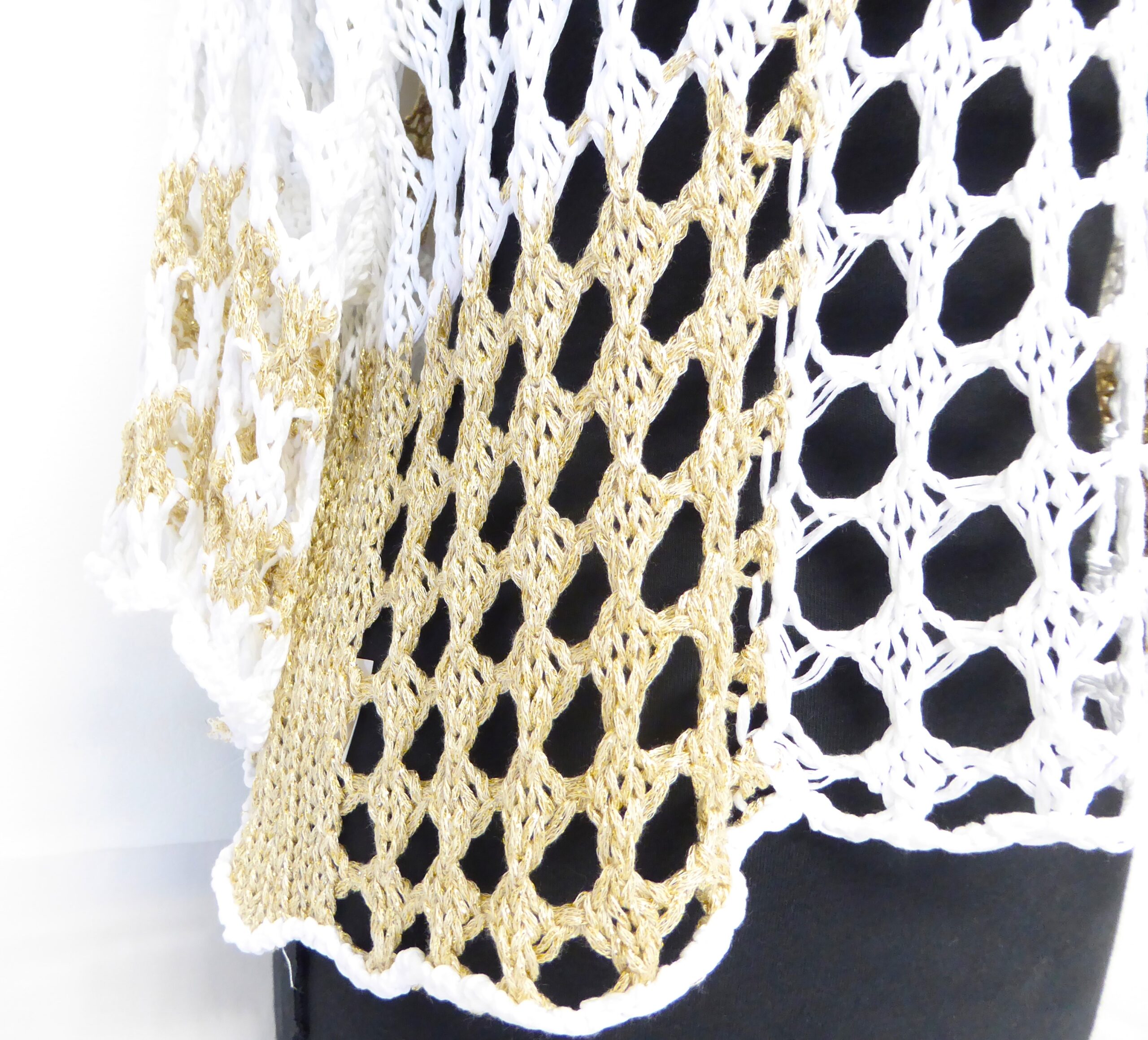 Two Tone Cotton Crochet Top - Image 3