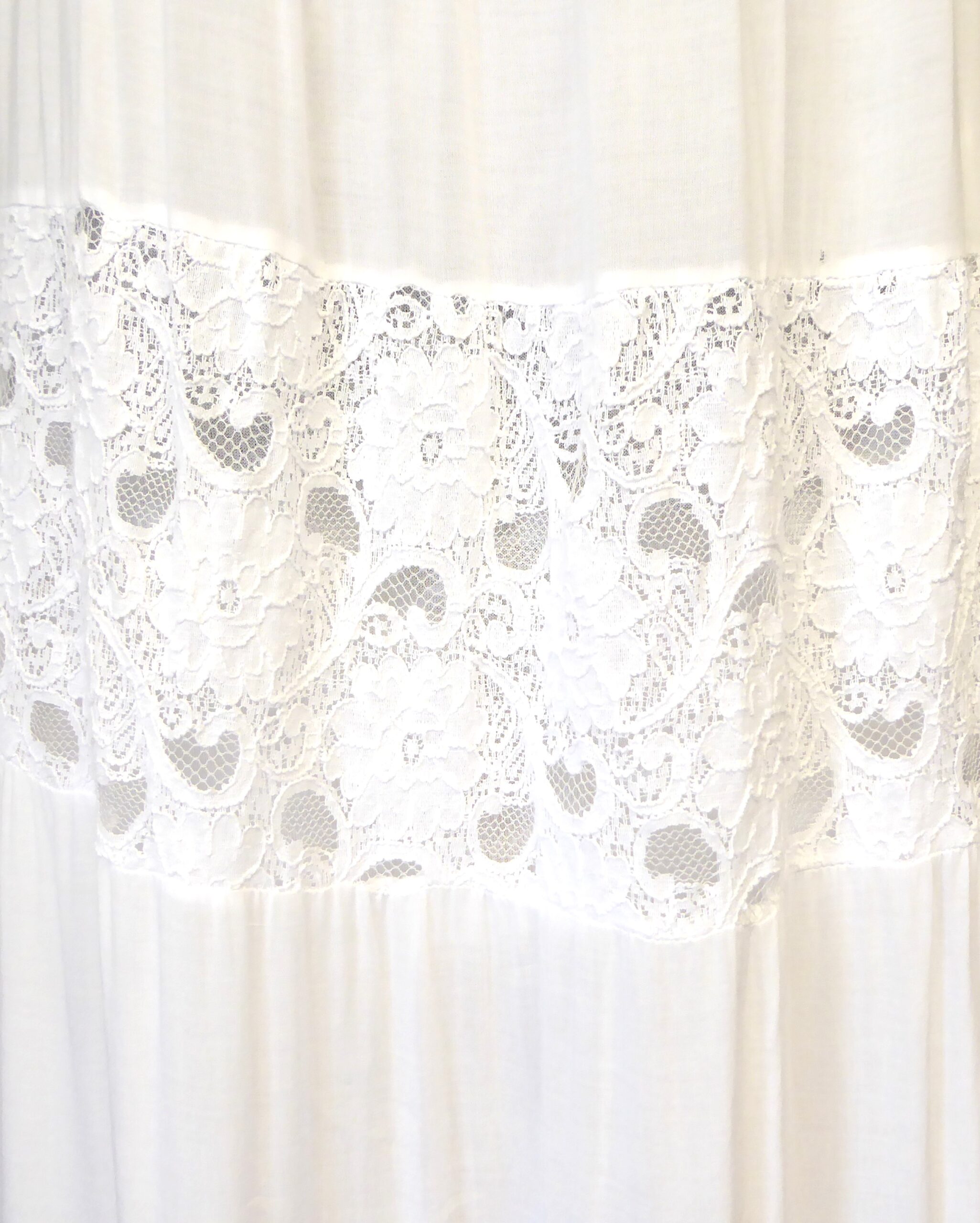 White Lace Cotton Bardot Tiered Dress - Image 4