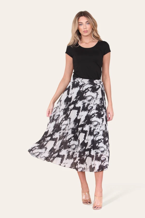 Black Abstract Chiffon Pleated Skirt