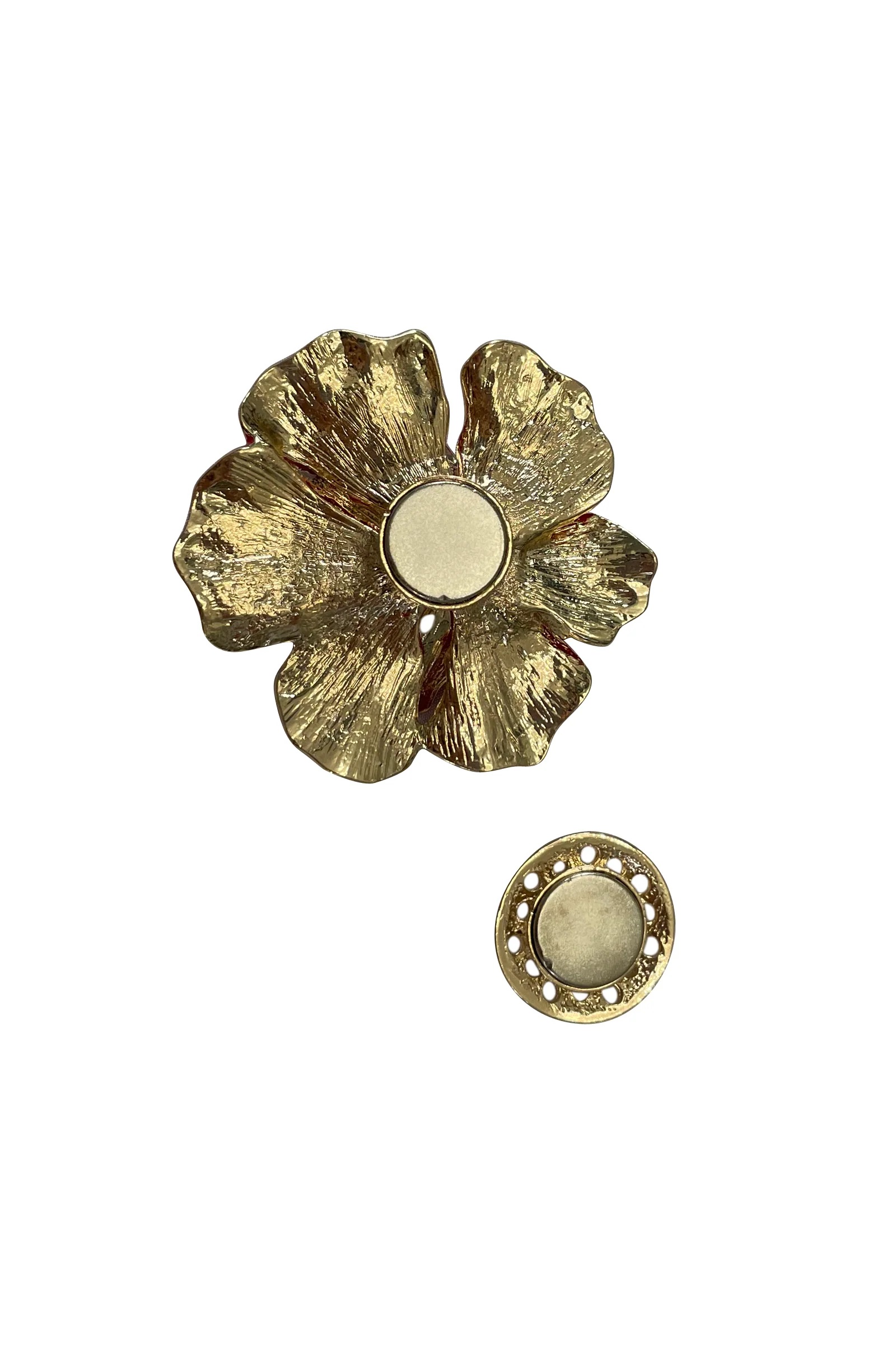 Poppy Magnetic Clasp Brooch - Image 3