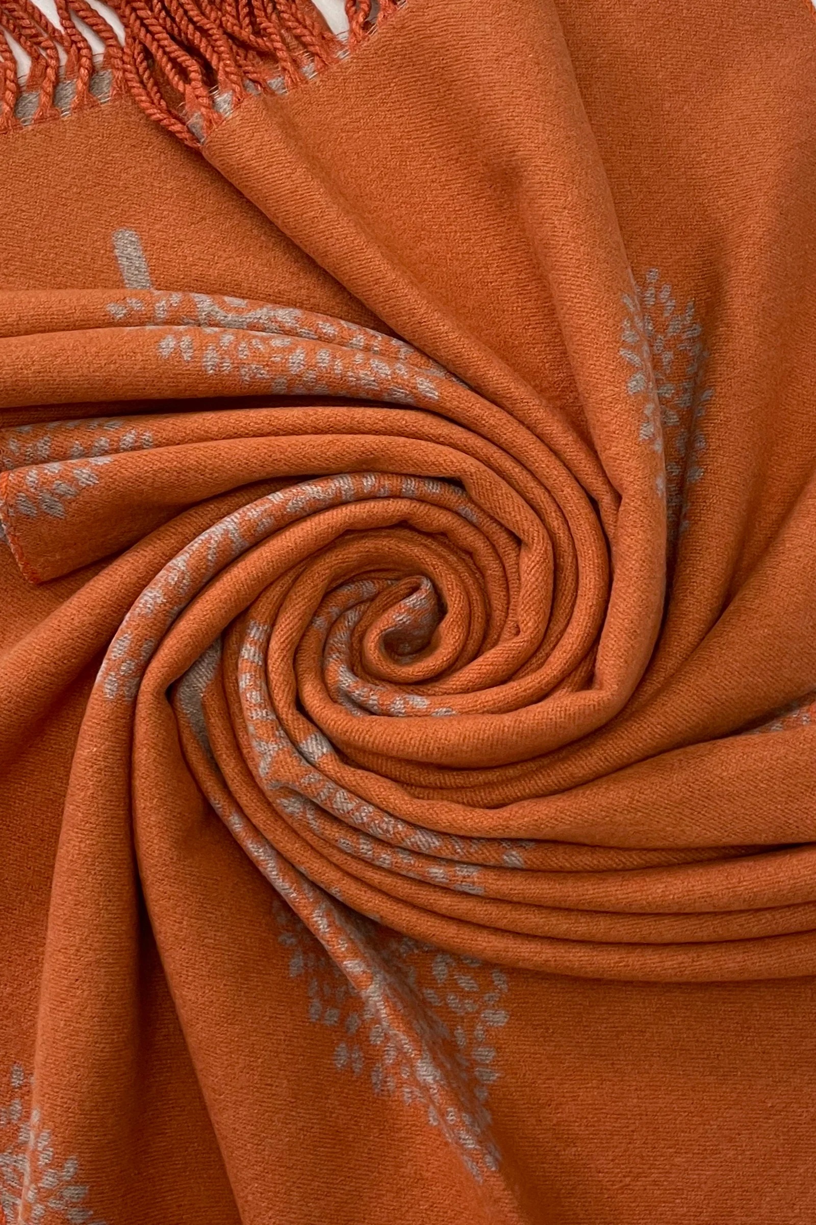 Mulberry Tree Cashmere Reversible Pashmina Shawl - Image 4