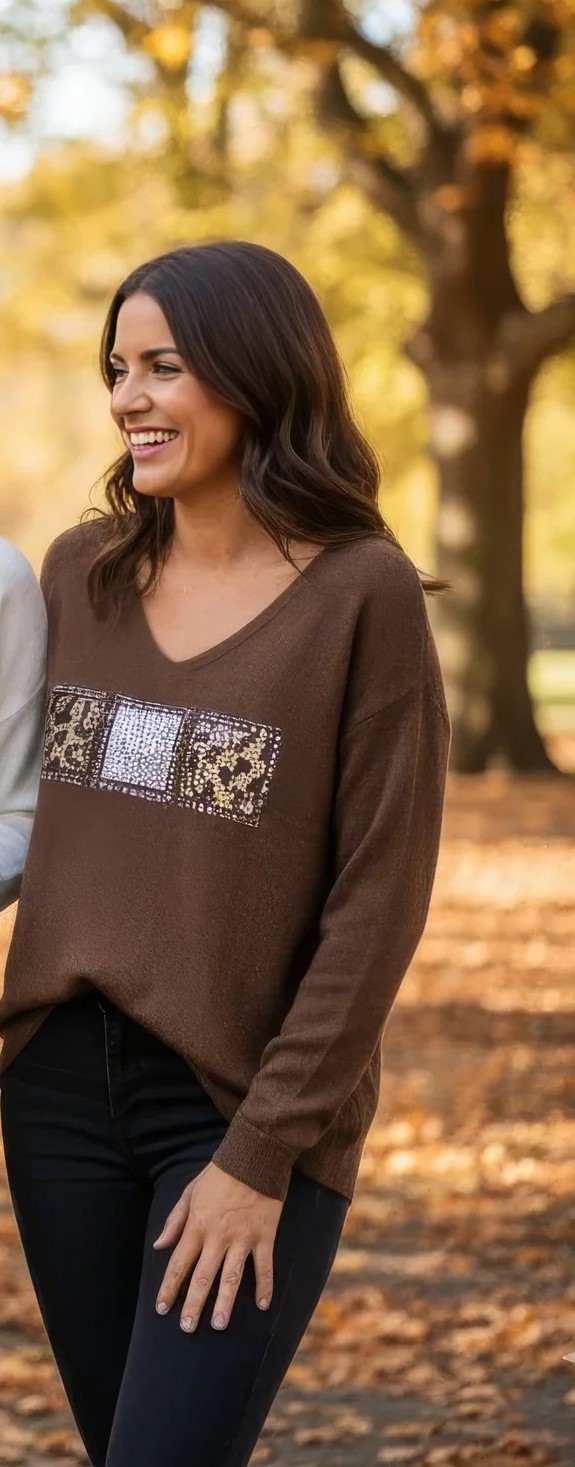 Animal Sequin Embellished V Knit Jumper - Image 3
